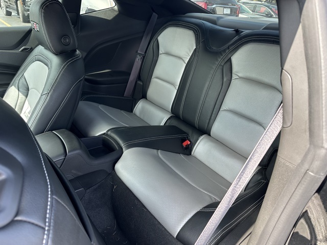 2016 Chevrolet Camaro 1SS photo 17