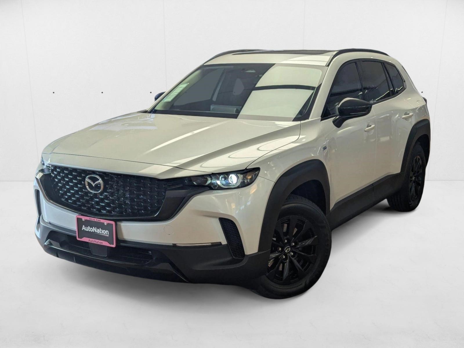 2025 Mazda CX-50 Premium's photo