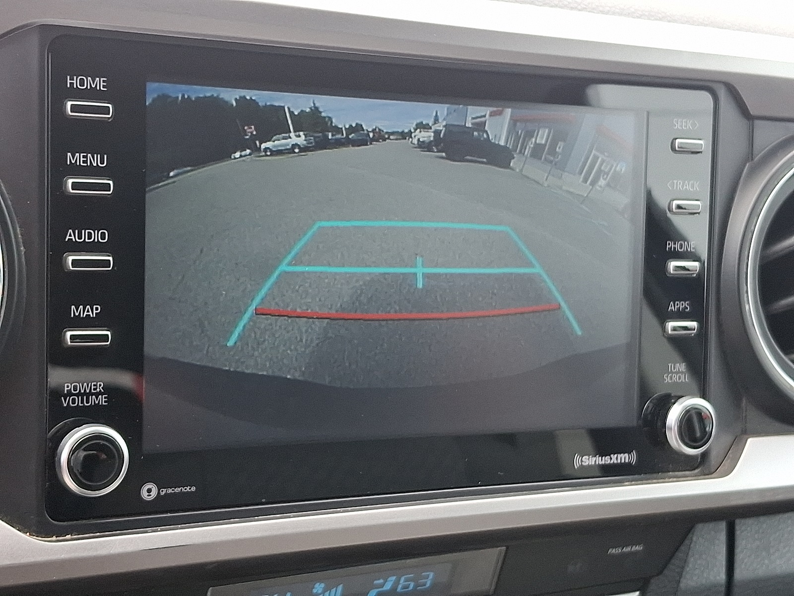 2022 Toyota Tacoma SR5 photo 18