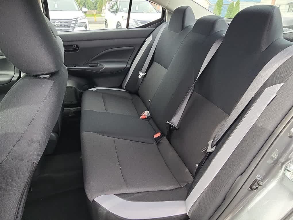 2025 Nissan Versa S photo 11