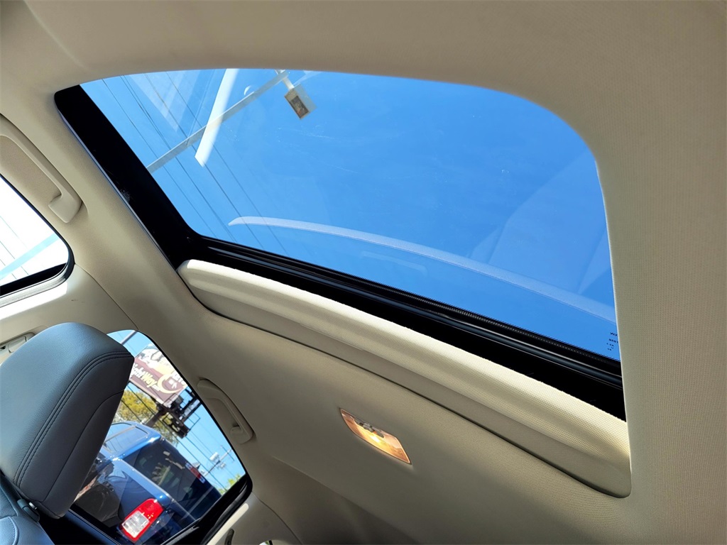 2016 Honda CR-V EX-L photo 30