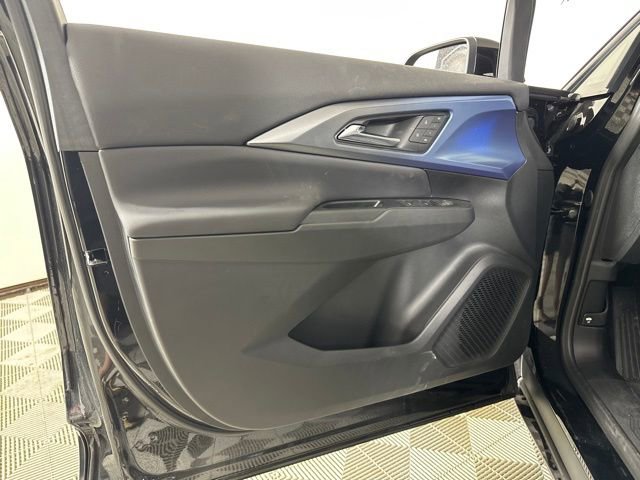 2025 Chevrolet Equinox EV 1LT photo 11
