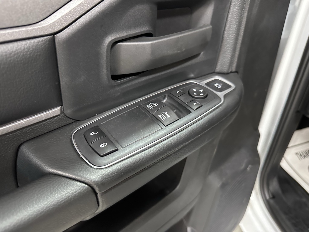 2024 Ram 2500 Tradesman photo 14