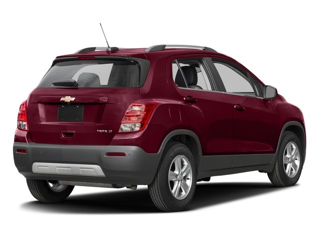 2016 Chevrolet Trax LT photo 2