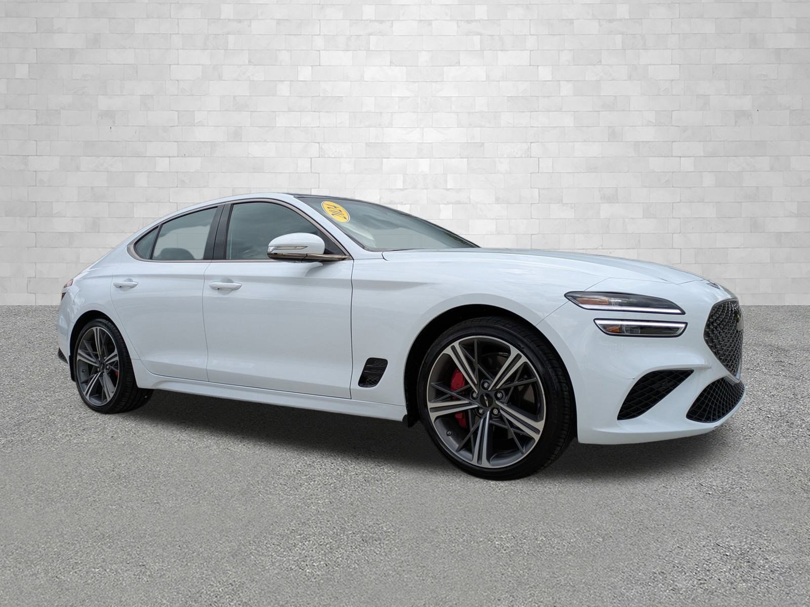 2024 GENESIS G70 Standard's photo
