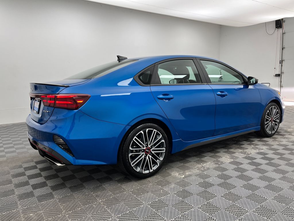 2023 Kia Forte GT photo 7