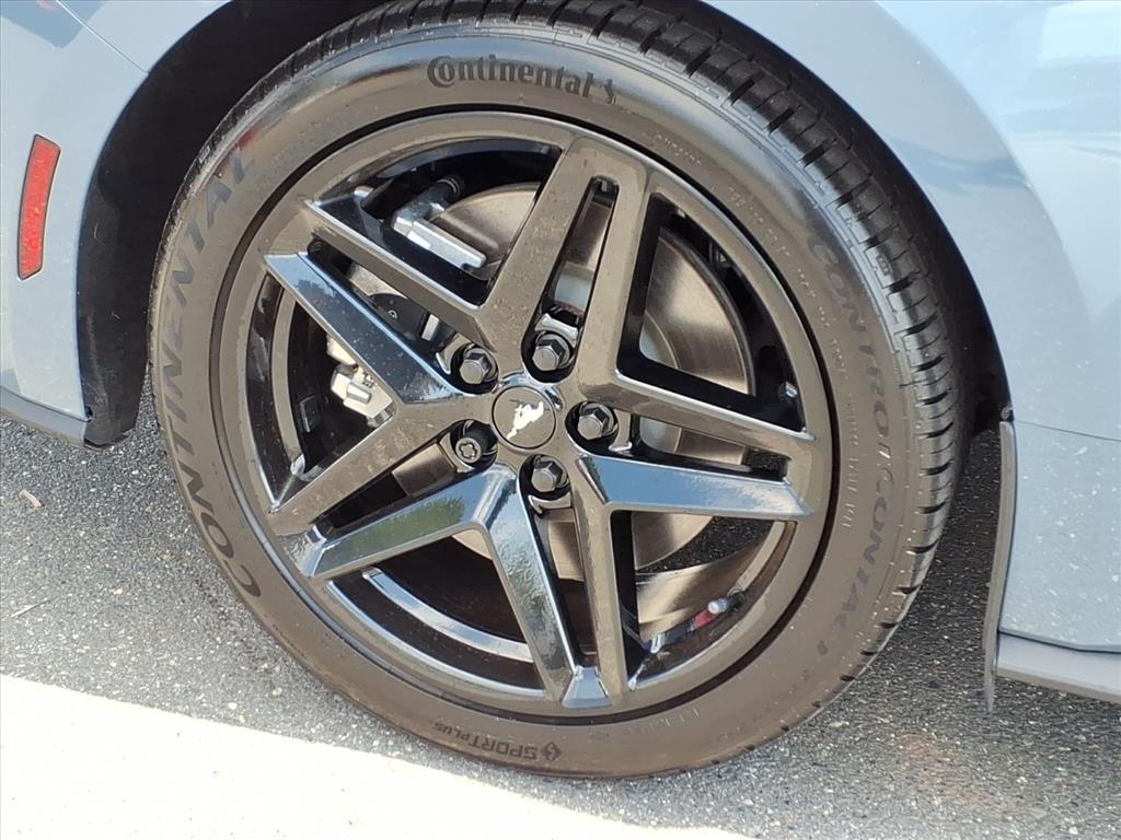 2024 Ford Mustang GT Premium photo 24
