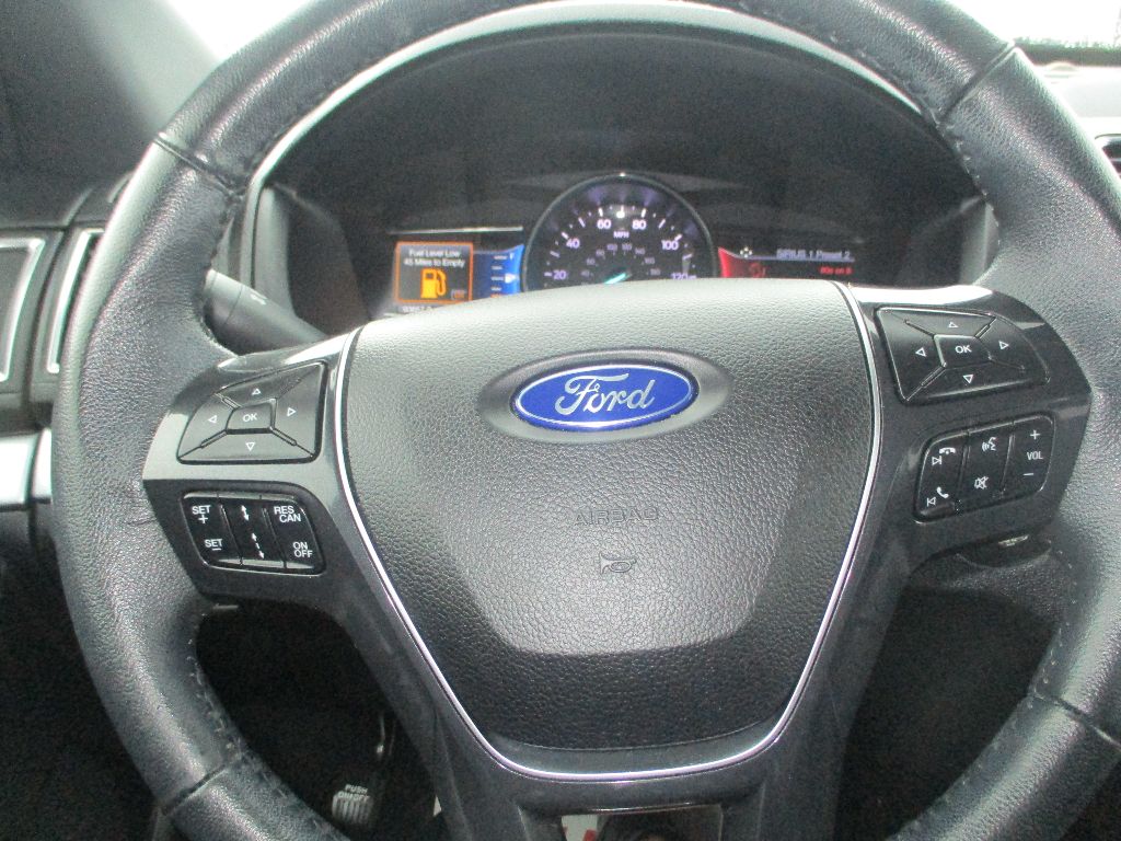 2018 Ford Explorer Limited photo 9
