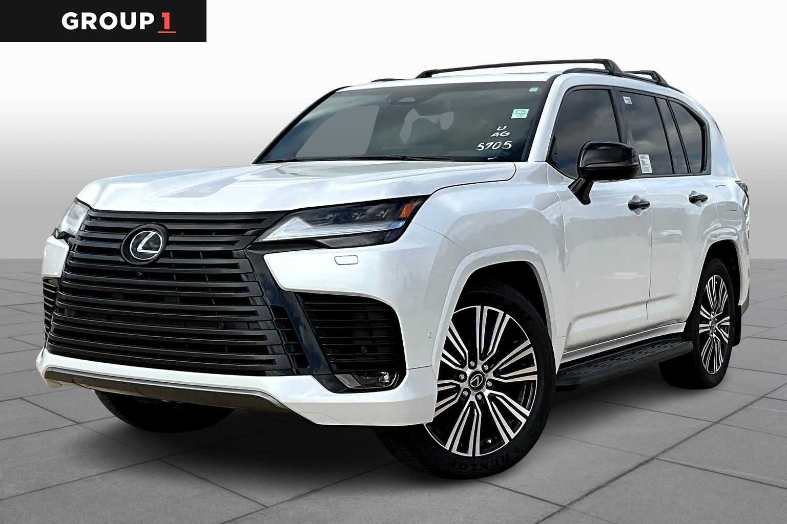 2025 Lexus LX Luxury photo 2