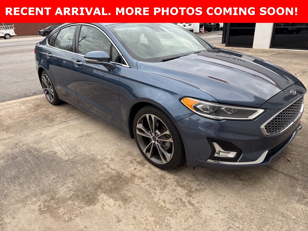 2019 Ford Fusion Titanium's photo