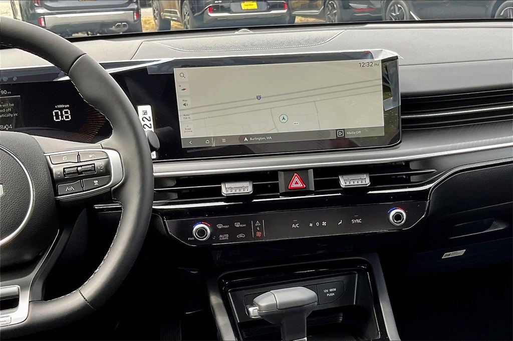 2026 Kia K5 GT-Line photo 6