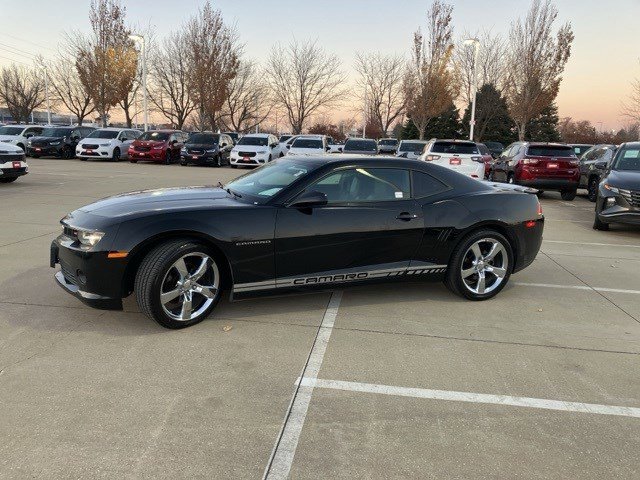 2015 Chevrolet Camaro 2LT photo 4