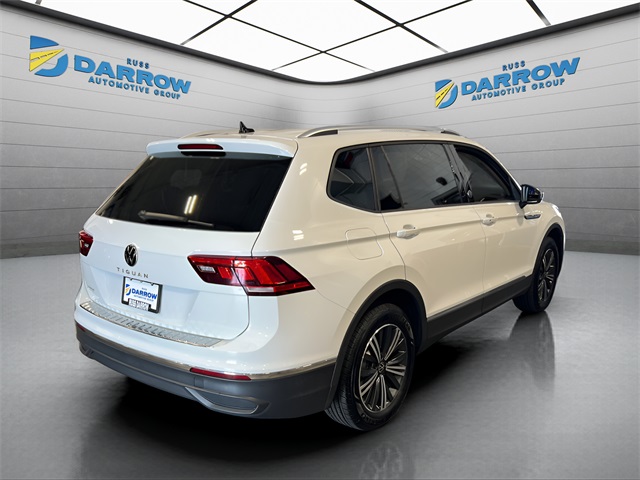 2024 Volkswagen Tiguan Wolfsburg Edition photo 6