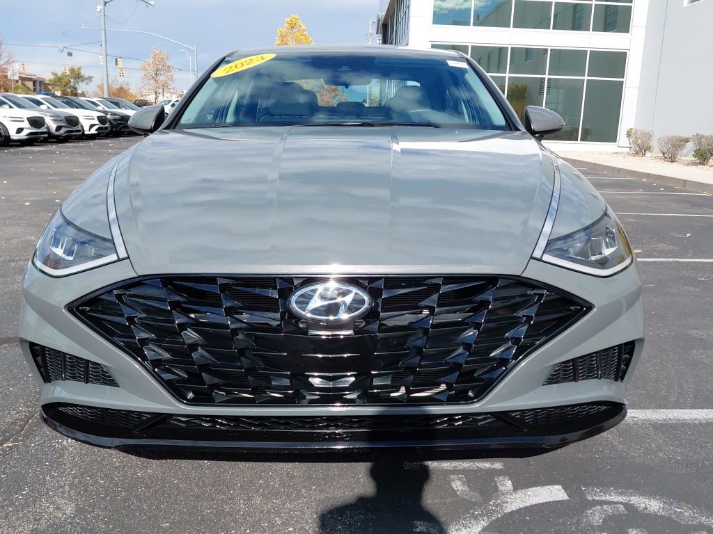 2023 Hyundai Sonata SEL photo 3