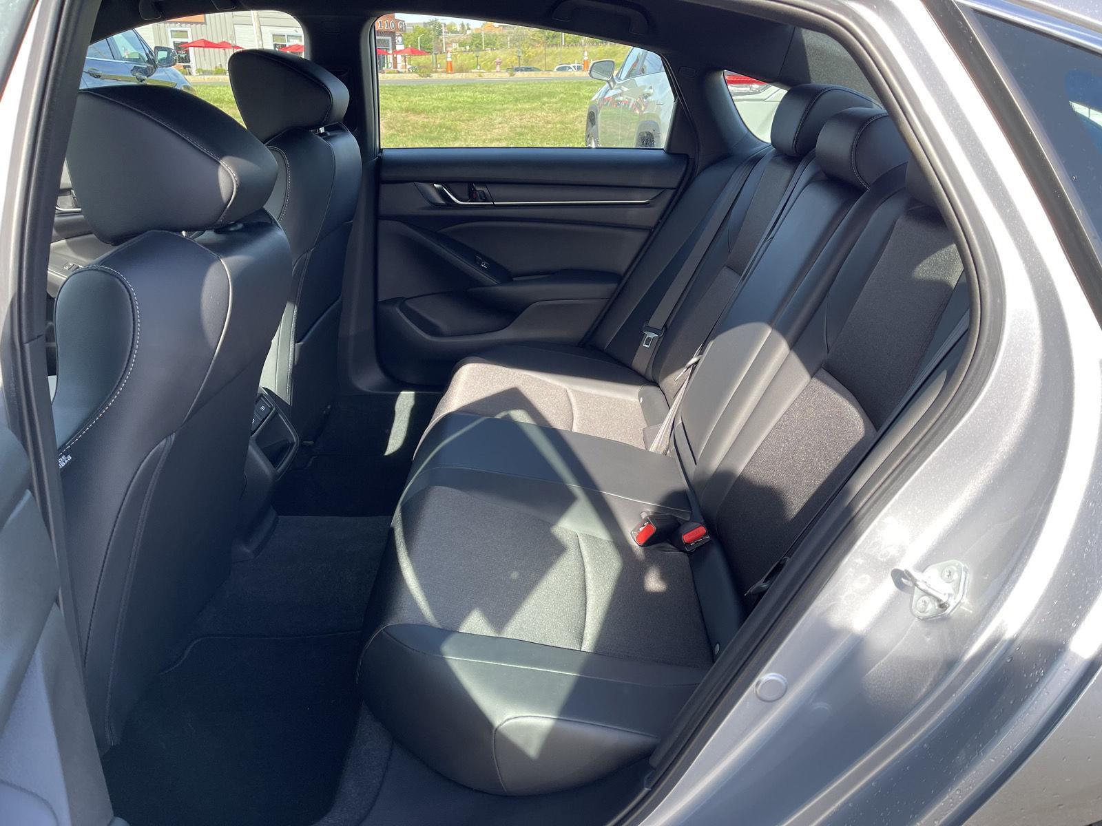 2022 Honda Accord Sport photo 12