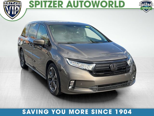 2022 Honda Odyssey Elite's photo