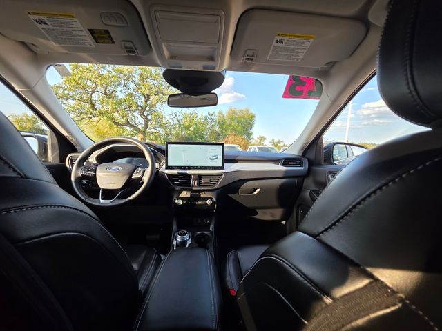 2023 Ford Escape Platinum photo 40