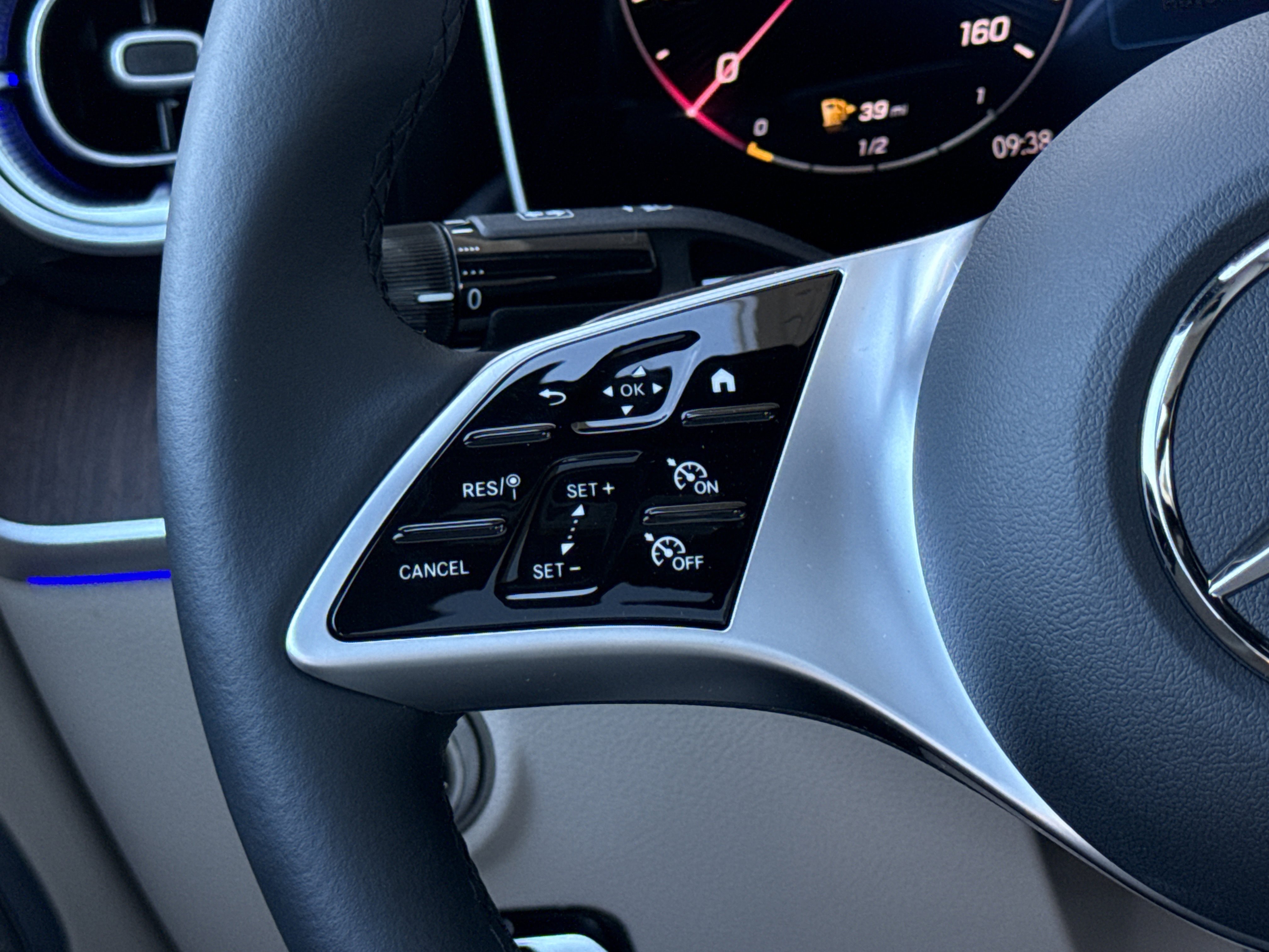 2026 Mercedes Benz C 300 photo 3