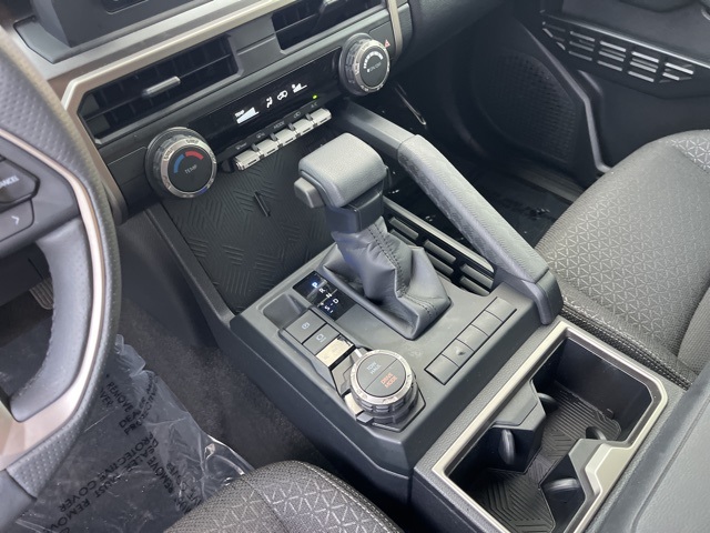 2025 Toyota 4Runner SR5 photo 25