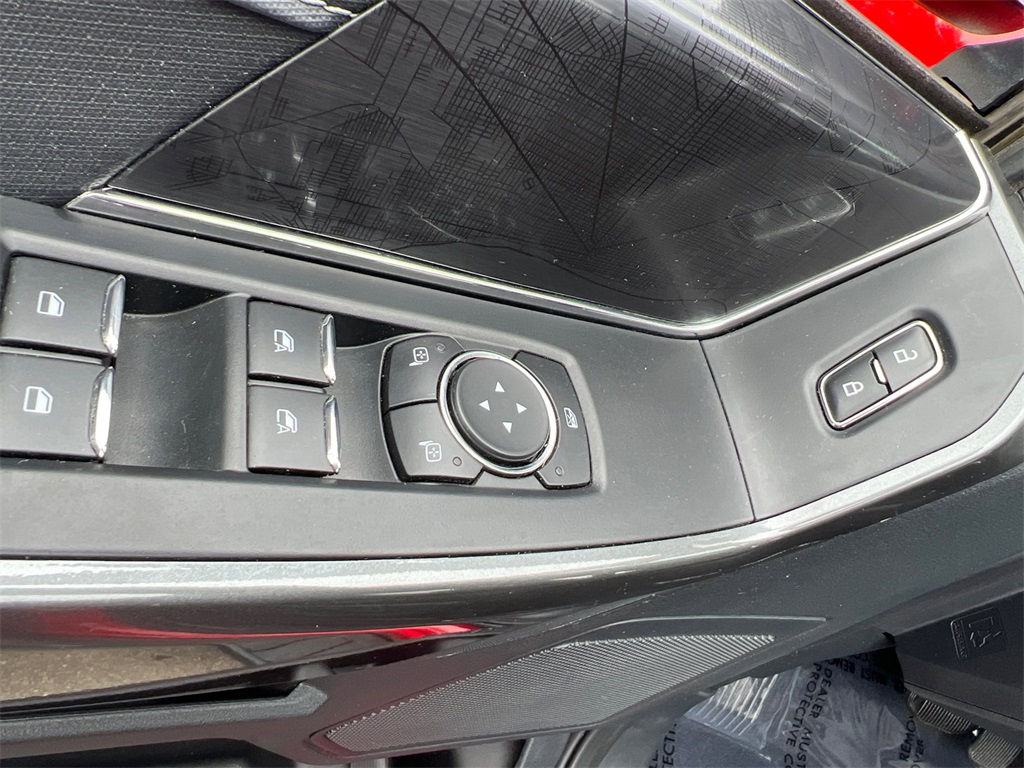 2022 Ford F-150 XLT photo 13