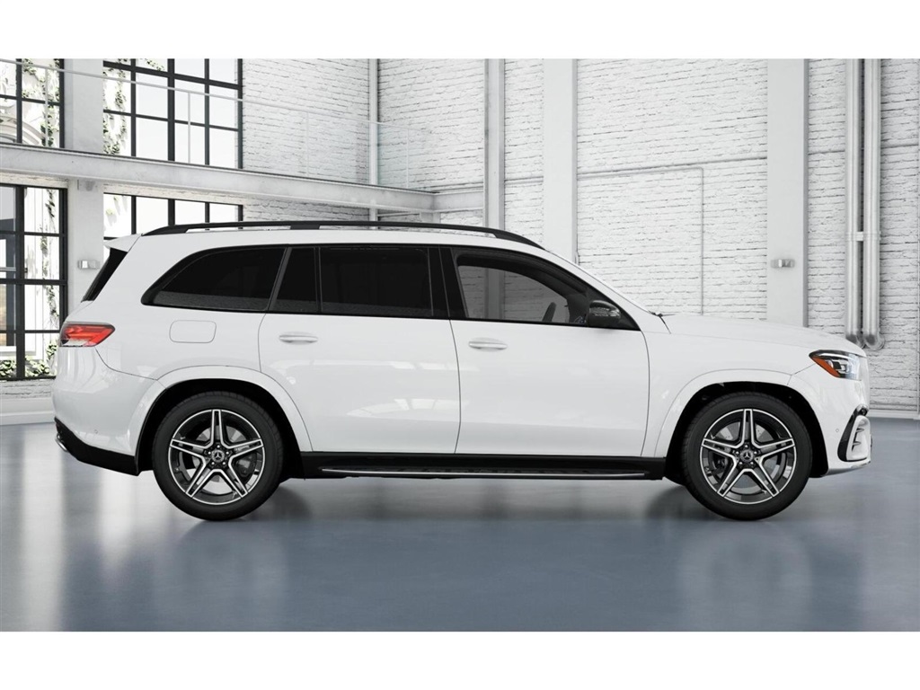 2025 Mercedes Benz GLS 450 4MATIC photo 2