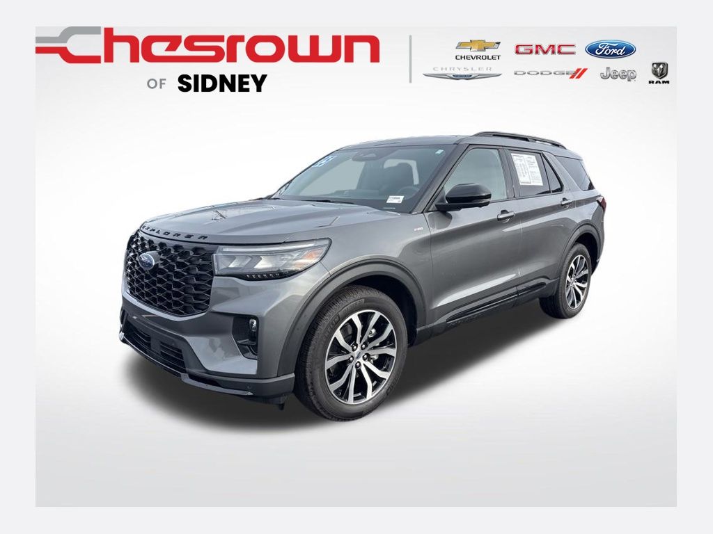 2025 Ford Explorer ST-LINE's photo