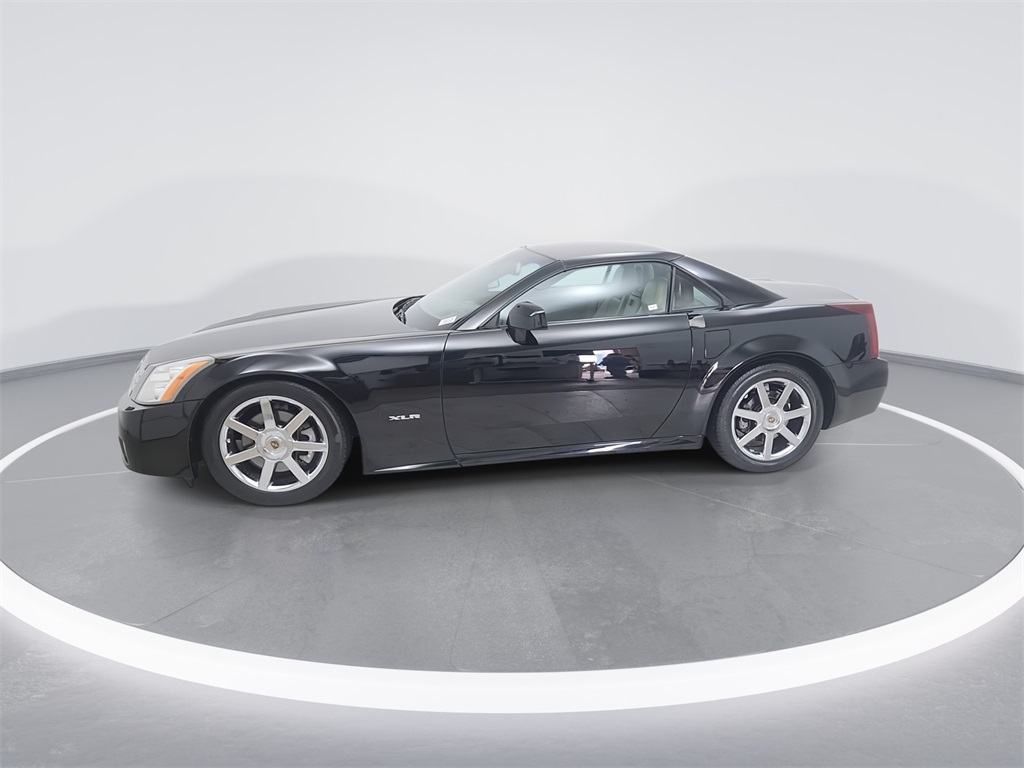 2004 Cadillac XLR Base photo 2