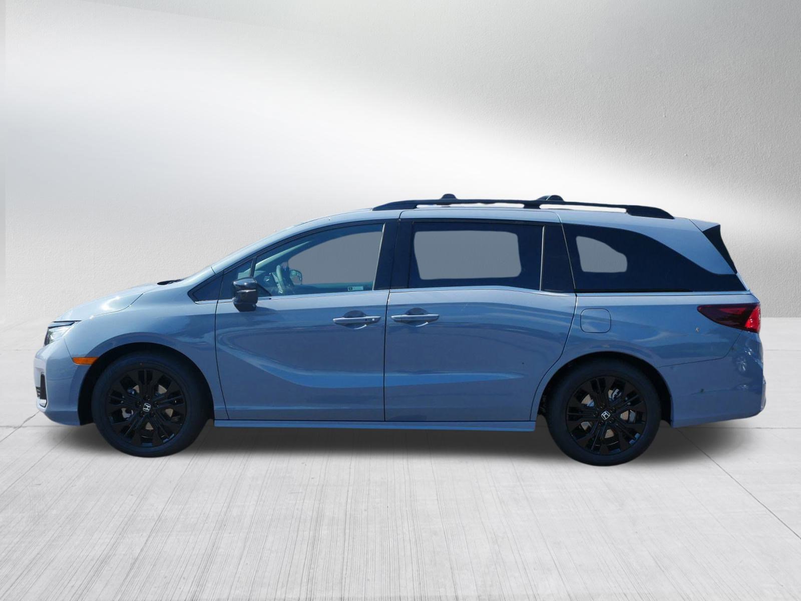 2026 Honda Odyssey photo 4