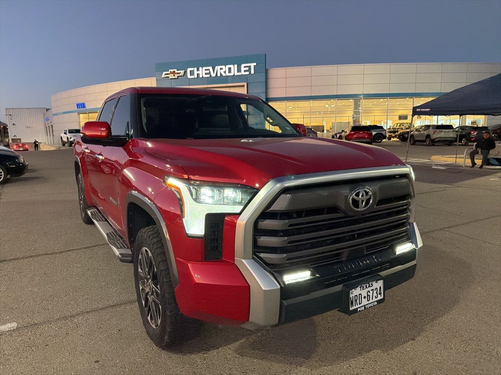 2022 Toyota Tundra Limited's photo