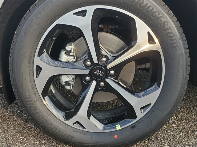 2025 Ford Escape ST-Line Elite photo 11