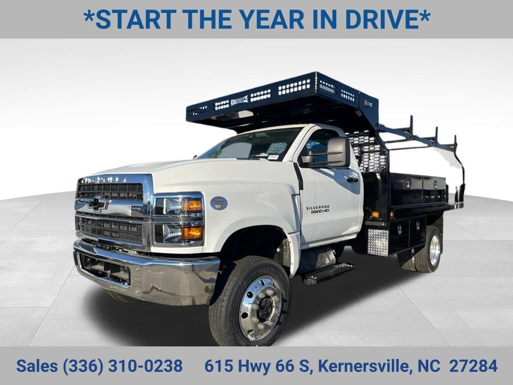 2024 Chevrolet Silverado WT's photo