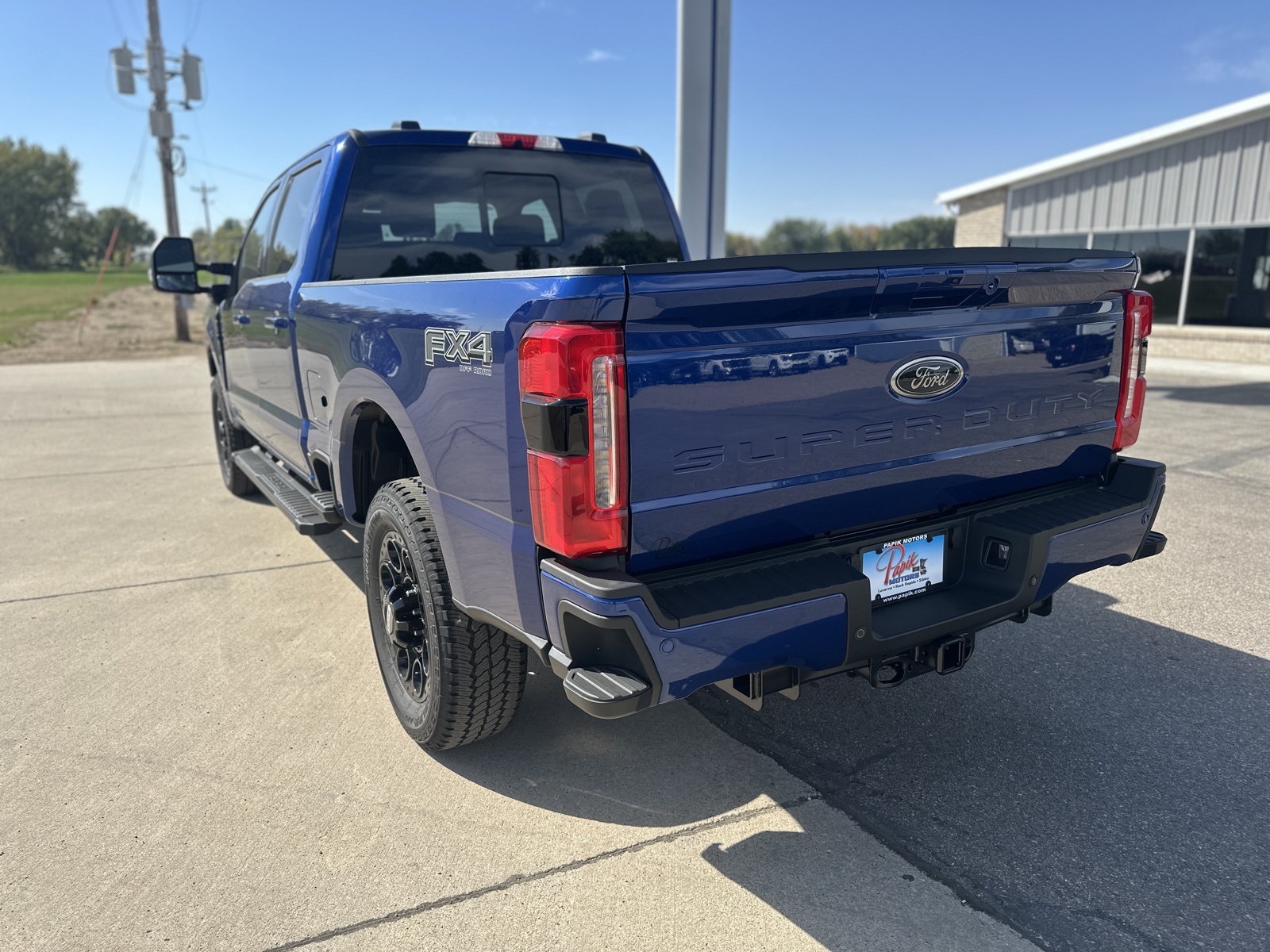 2026 Ford F-350 Lariat photo 4