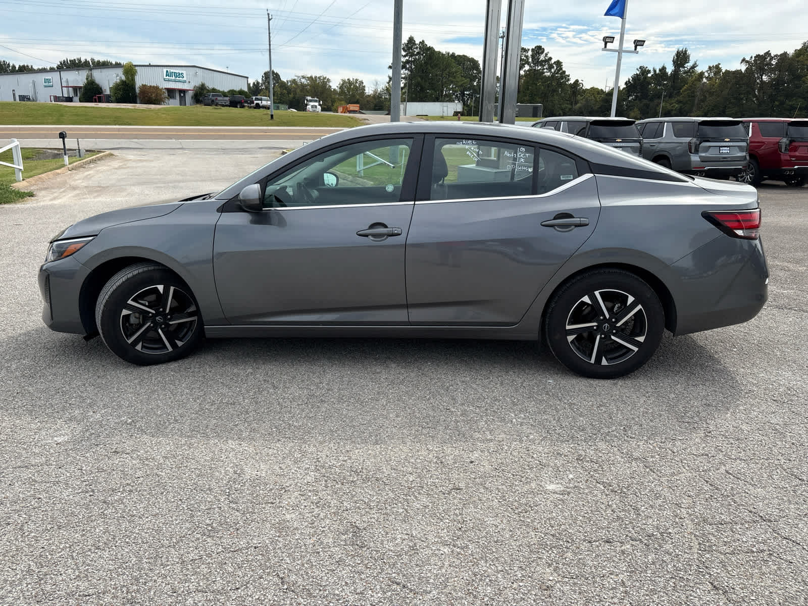 2024 Nissan Sentra SV photo 4