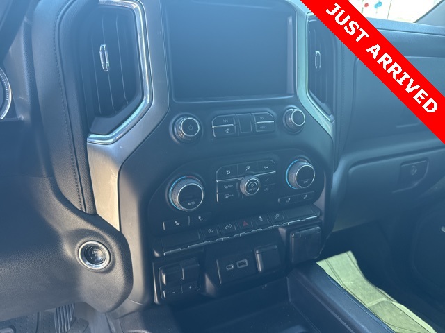 2019 Chevrolet Silverado 1500 RST photo 8