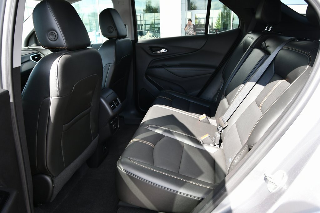 2024 Chevrolet Equinox Premier photo 14