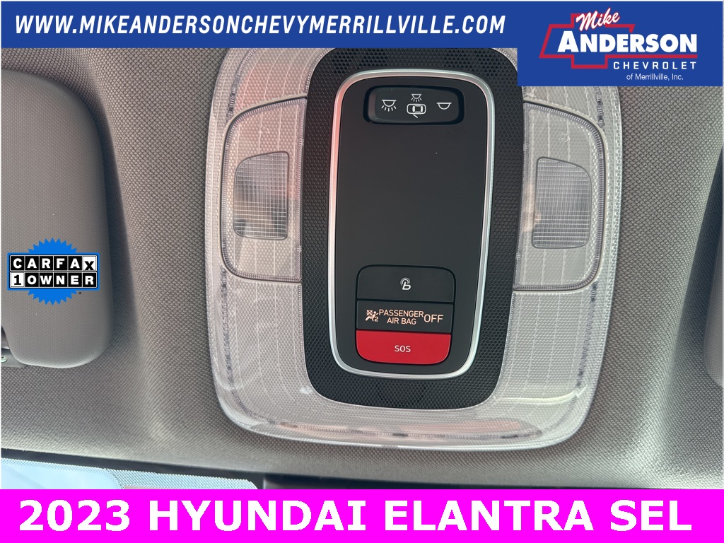2023 Hyundai Elantra SEL photo 18