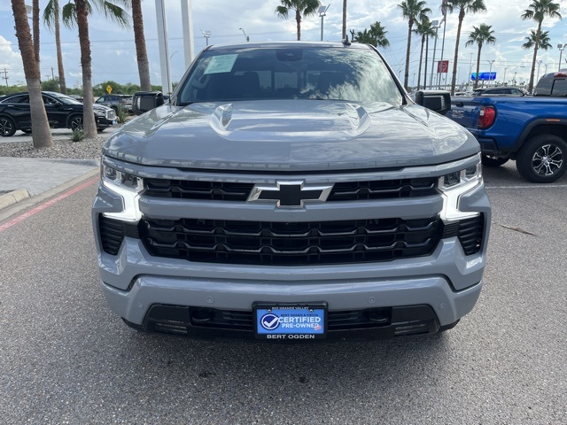 2024 Chevrolet Silverado 1500 RST photo 2