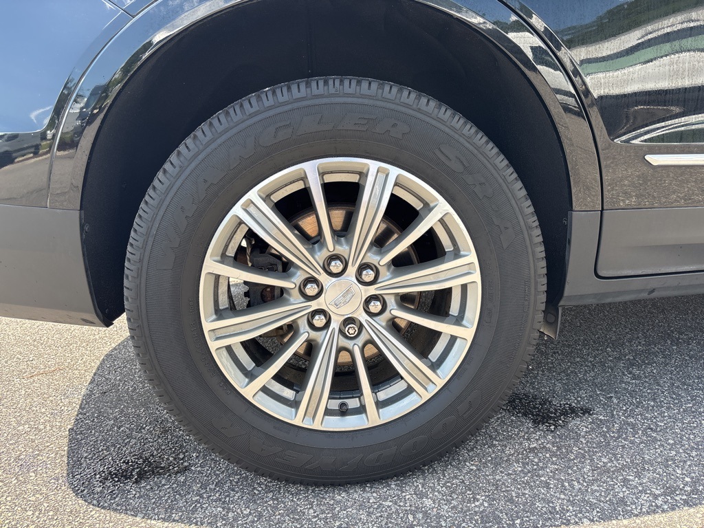 2018 Cadillac XT5 Luxury photo 9