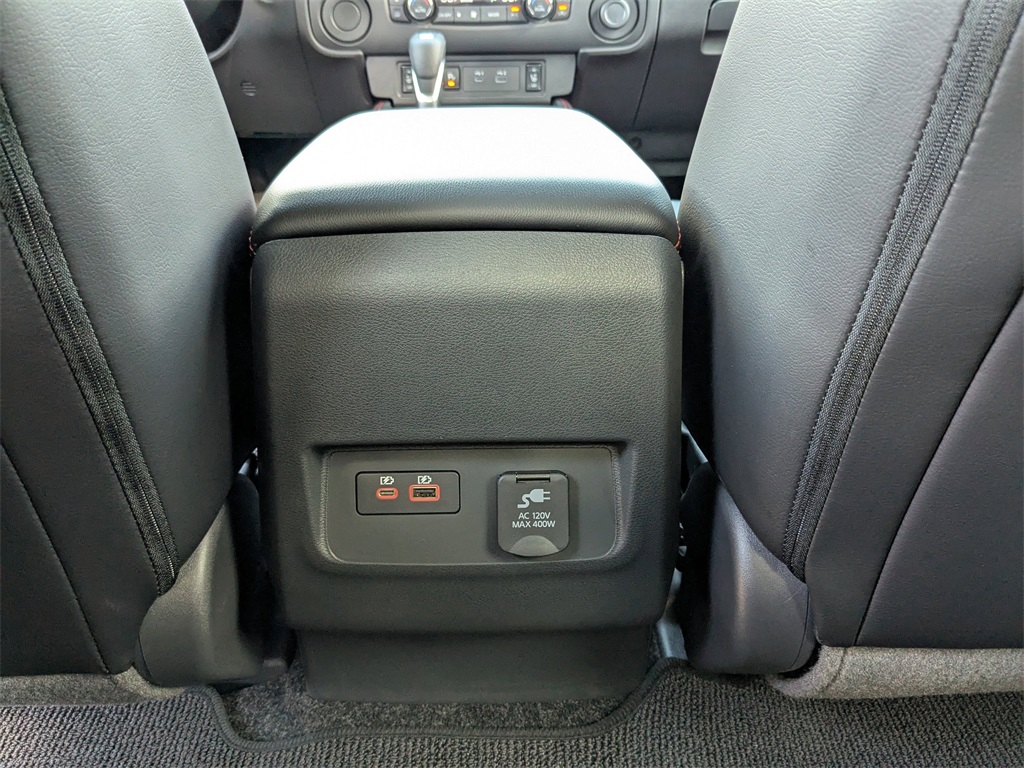 2025 Nissan Frontier PRO-X photo 16