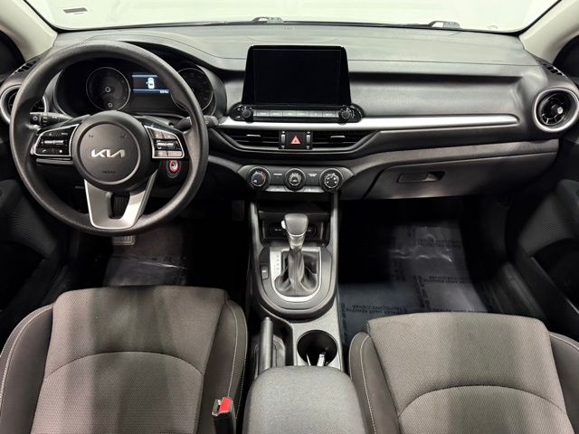 2023 Kia Forte LXS photo 25
