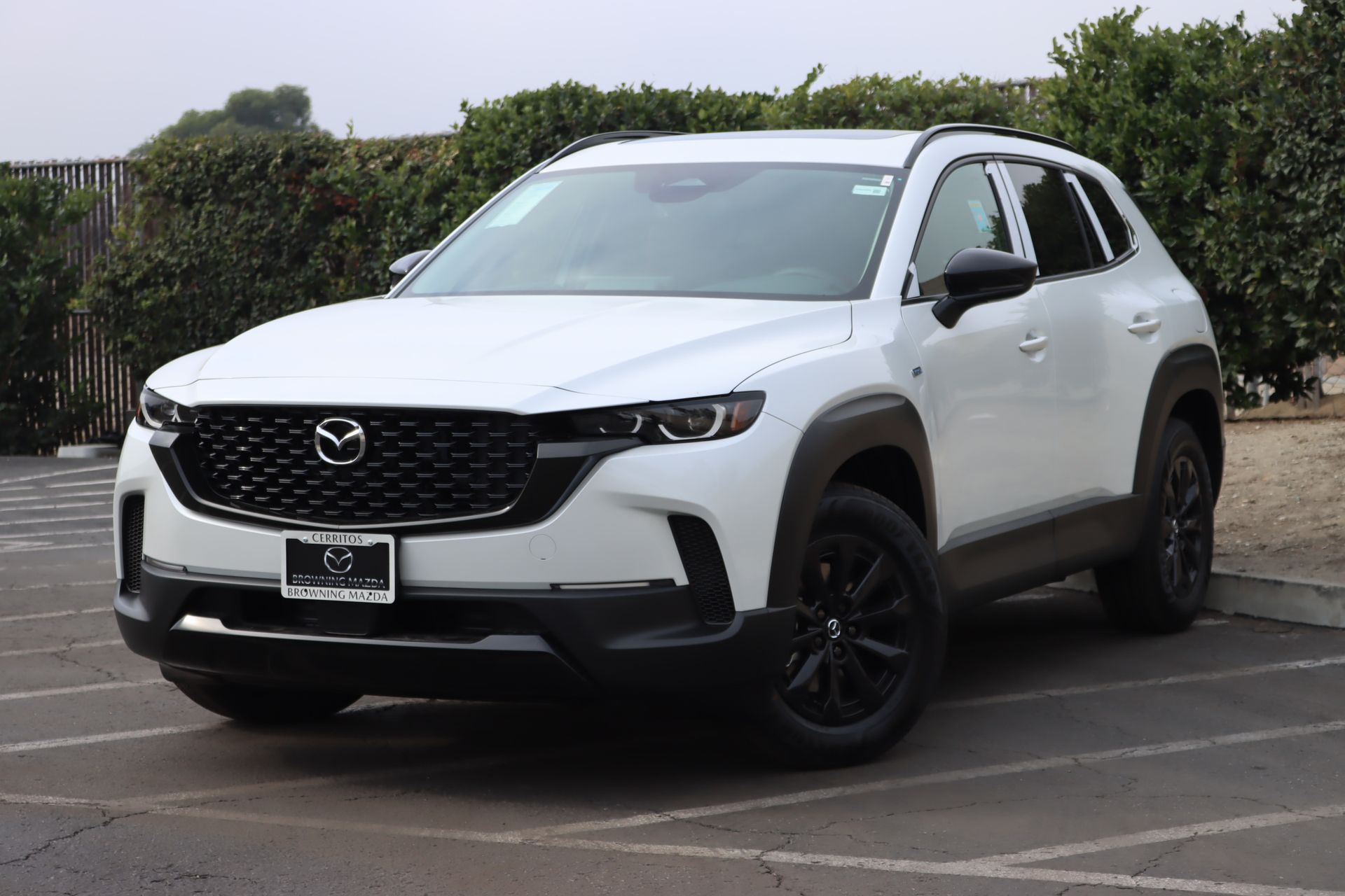 2025 Mazda CX-50 Premium's photo