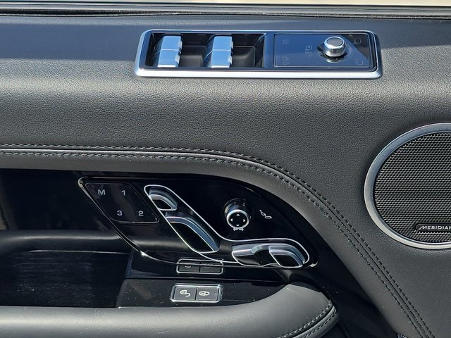 2020 Land Rover Range Rover SuperCharged photo 26