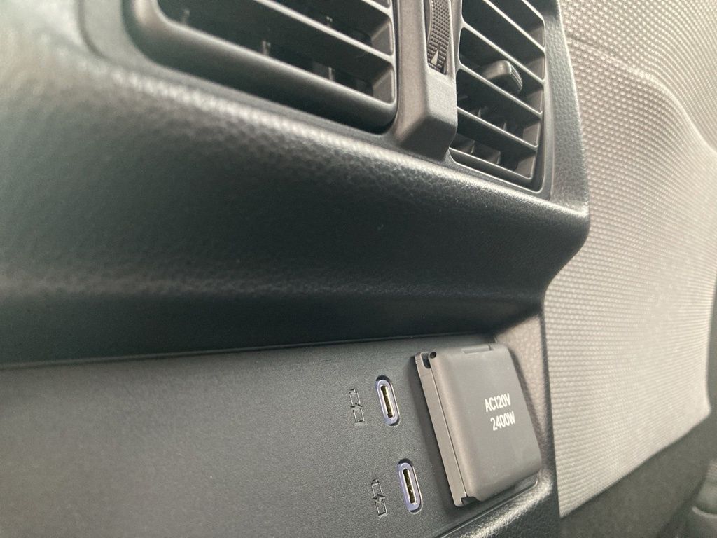 2025 Toyota 4Runner photo 23