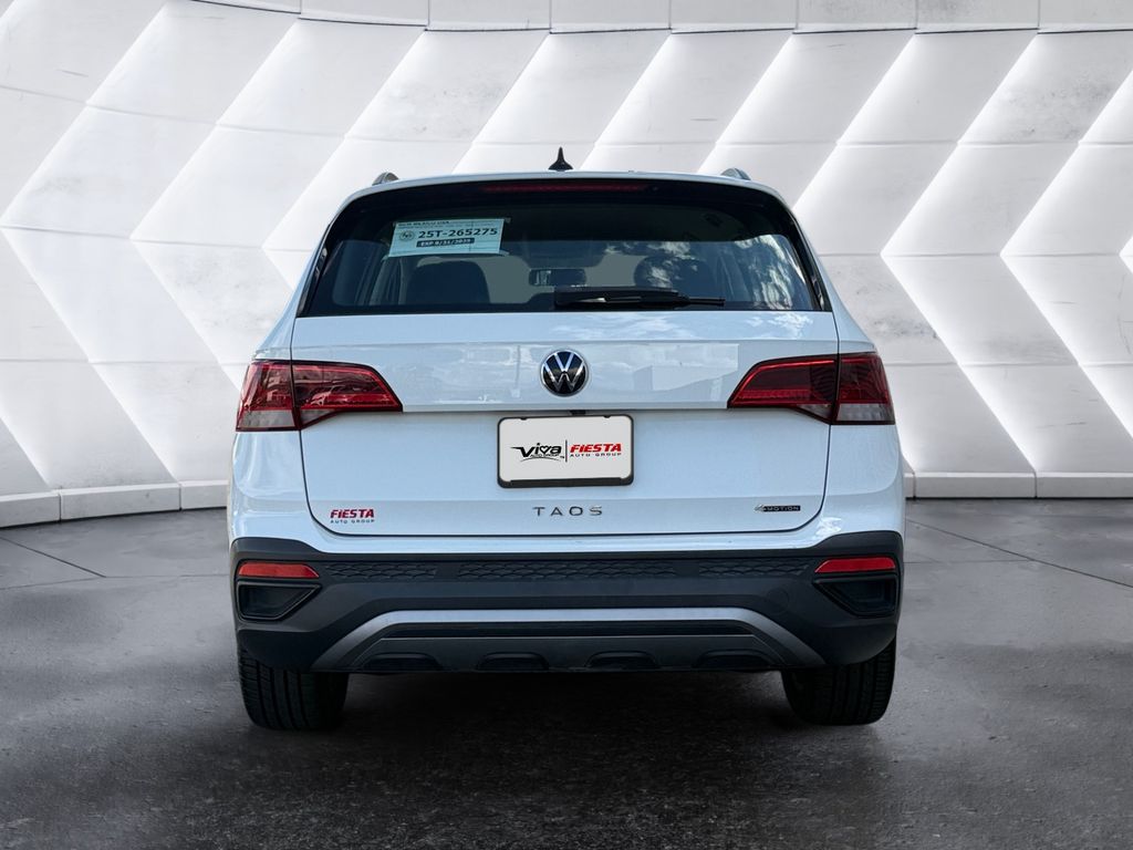 2022 Volkswagen Taos S photo 5