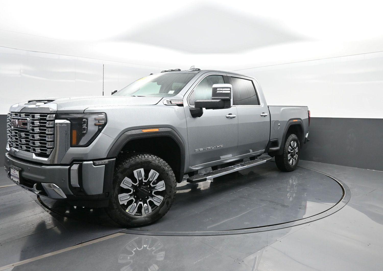 2025 GMC Sierra 2500HD Denali's photo