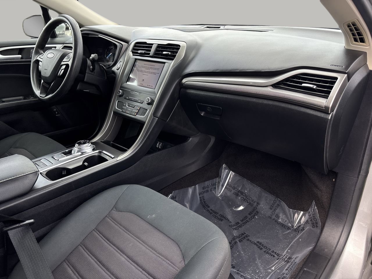 2019 Ford Fusion Hybrid SE photo 11