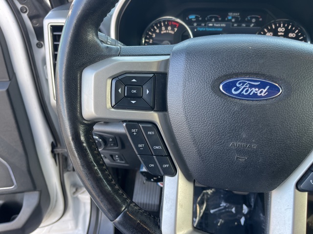 2020 Ford F-150 Lariat photo 18