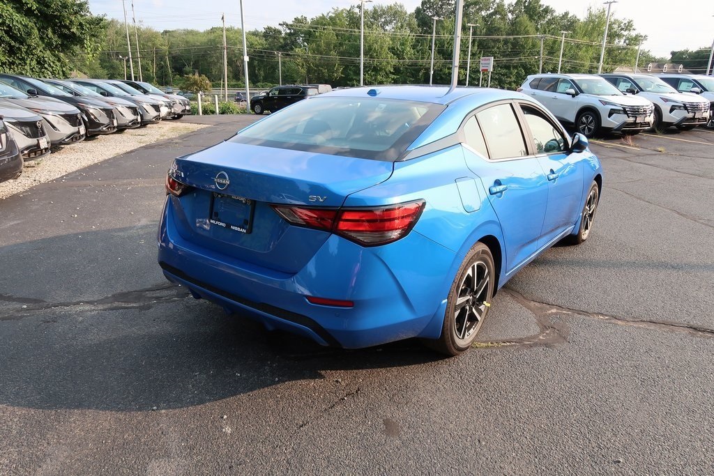 2025 Nissan Sentra SV photo 6