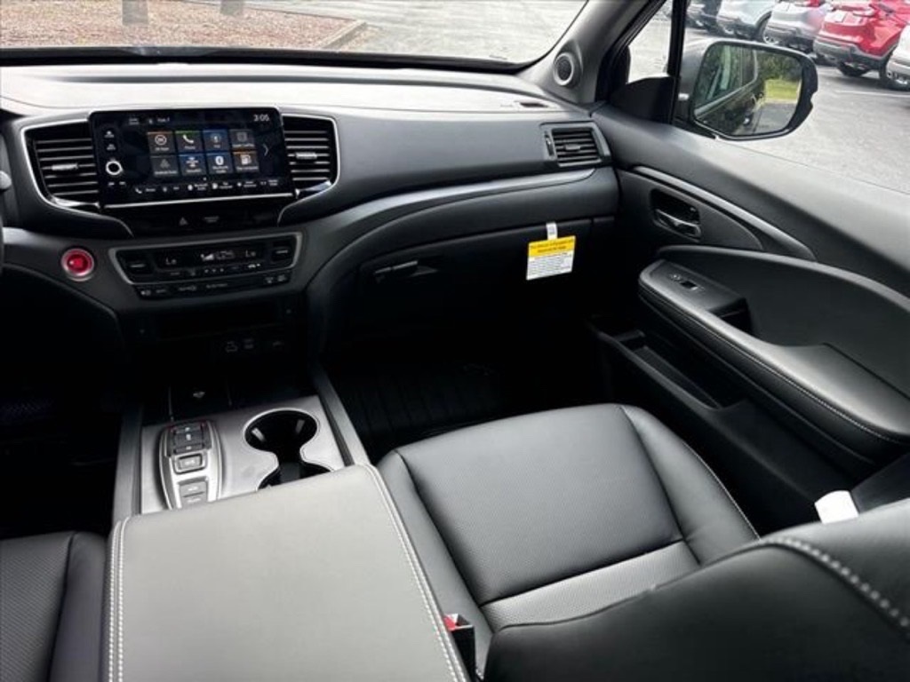 2025 Honda Ridgeline TrailSport photo 13