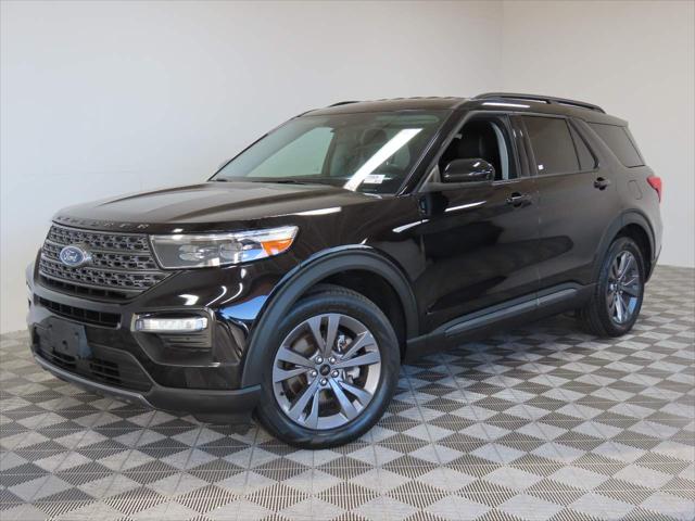 2022 Ford Explorer XLT's photo